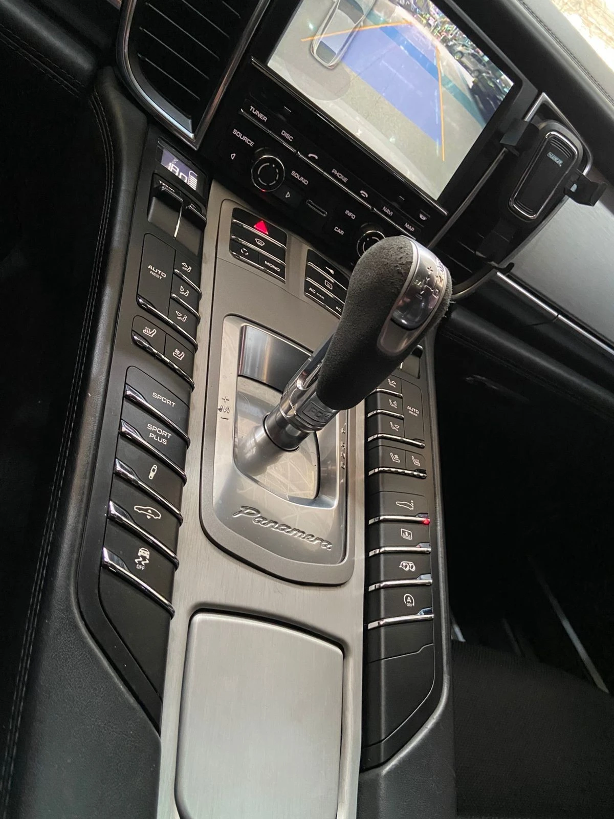 PORSCHE PANAMERA