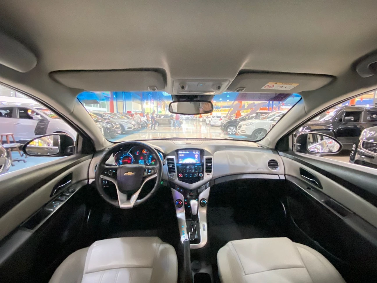 CHEVROLET CRUZE
