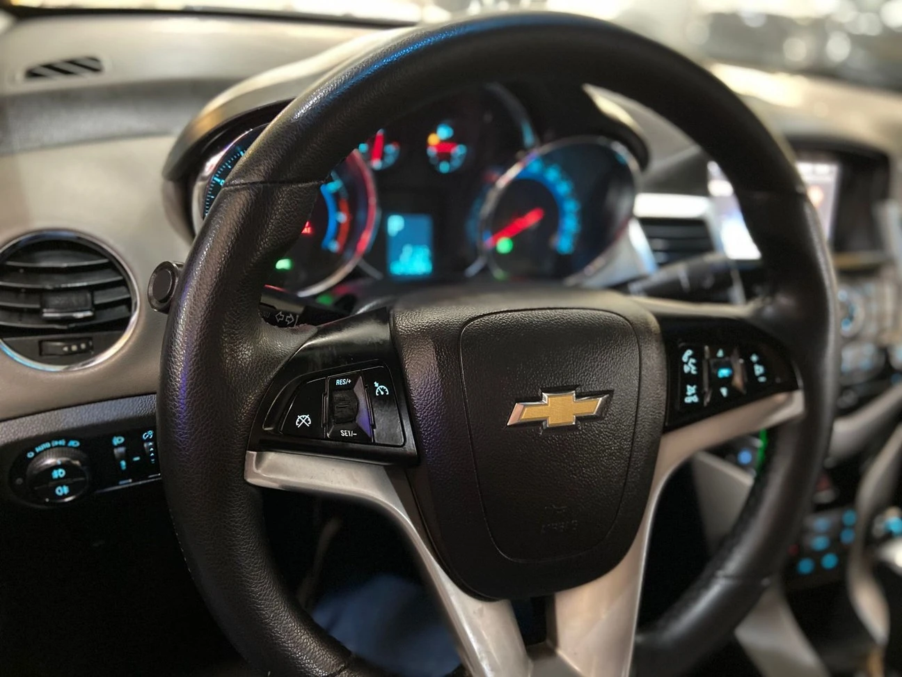 CHEVROLET CRUZE