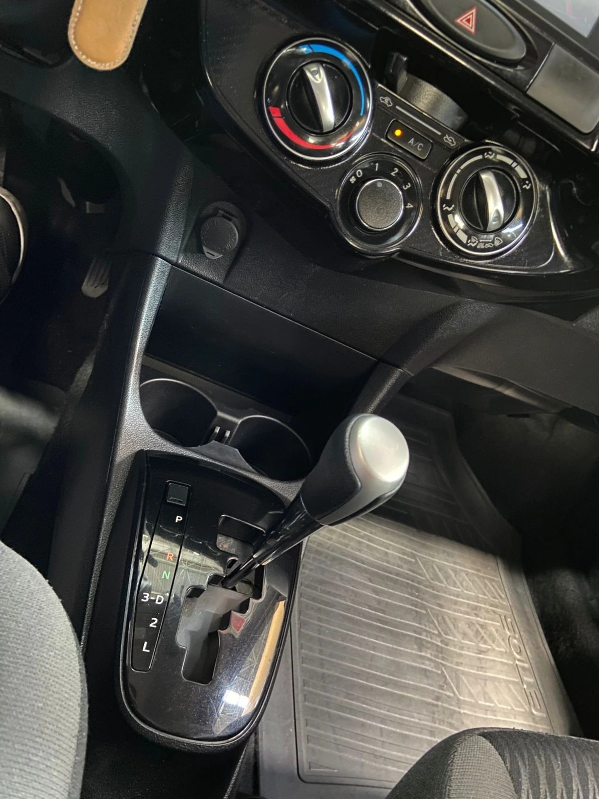 TOYOTA ETIOS