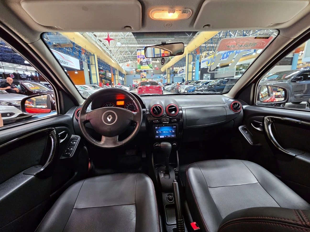RENAULT SANDERO