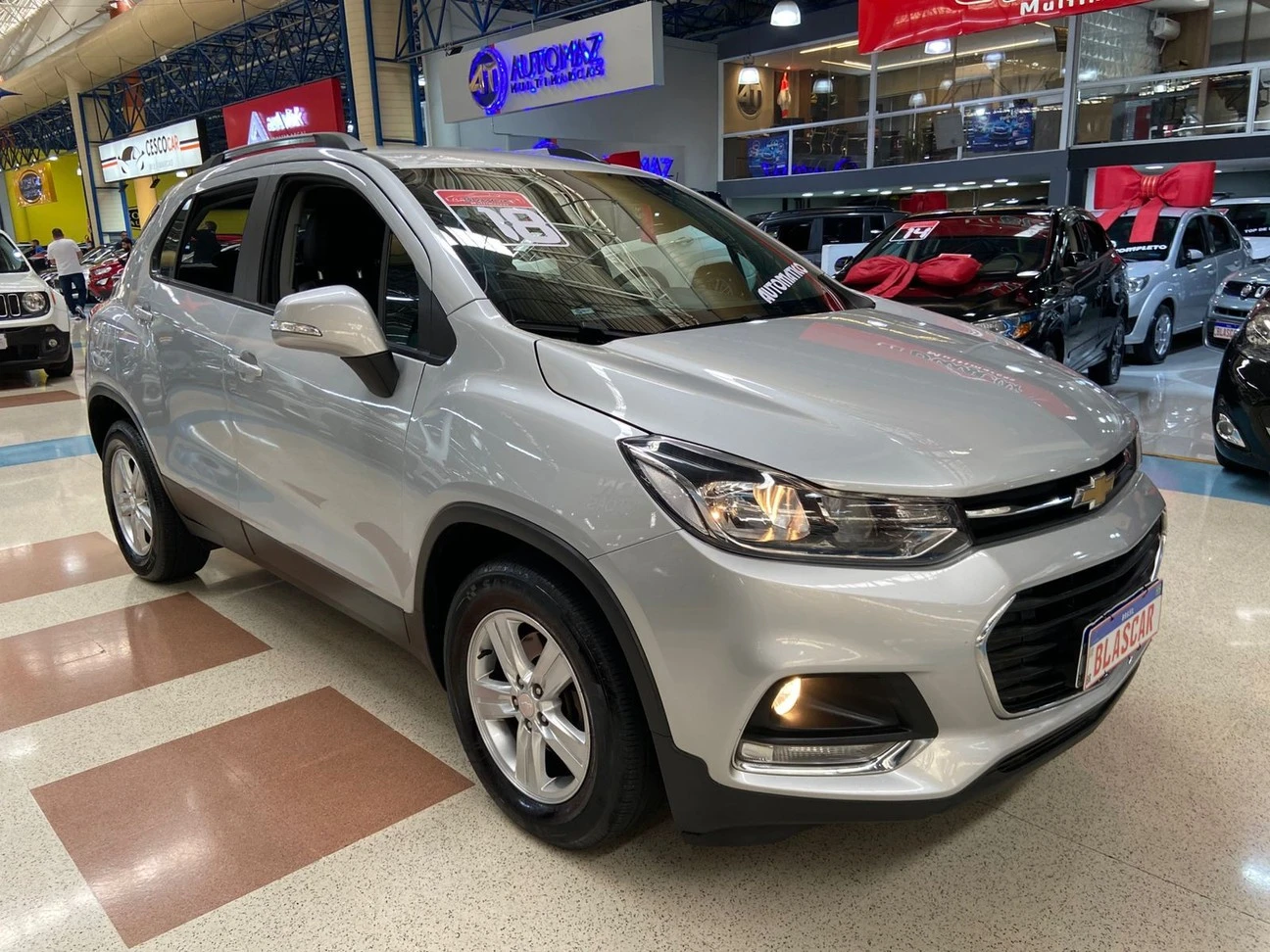 CHEVROLET TRACKER
