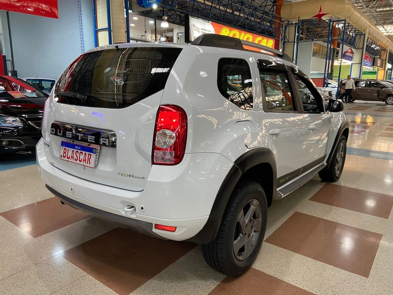 RENAULT DUSTER