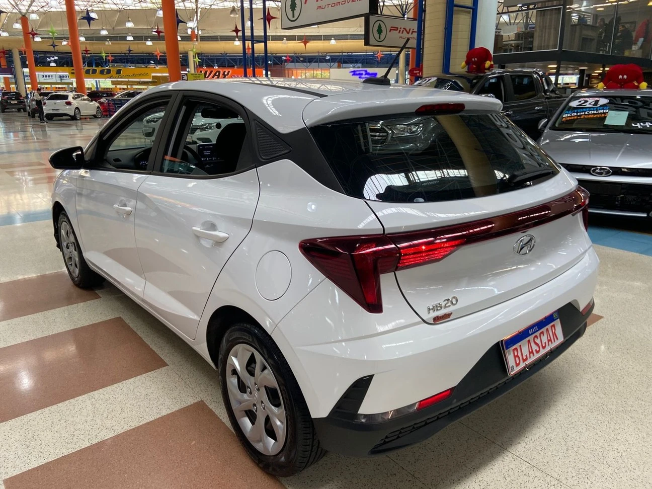 HYUNDAI HB20