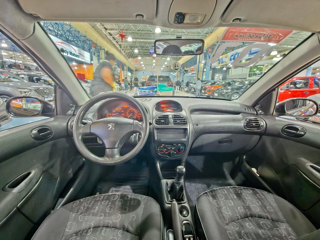 PEUGEOT 206