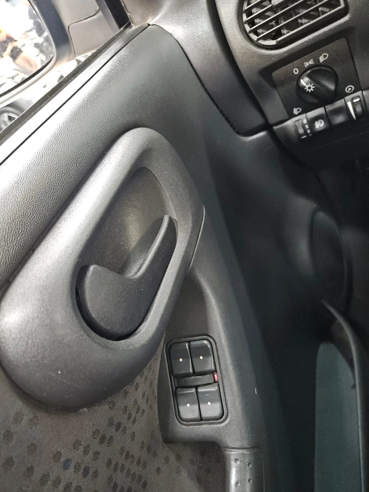 CHEVROLET CORSA