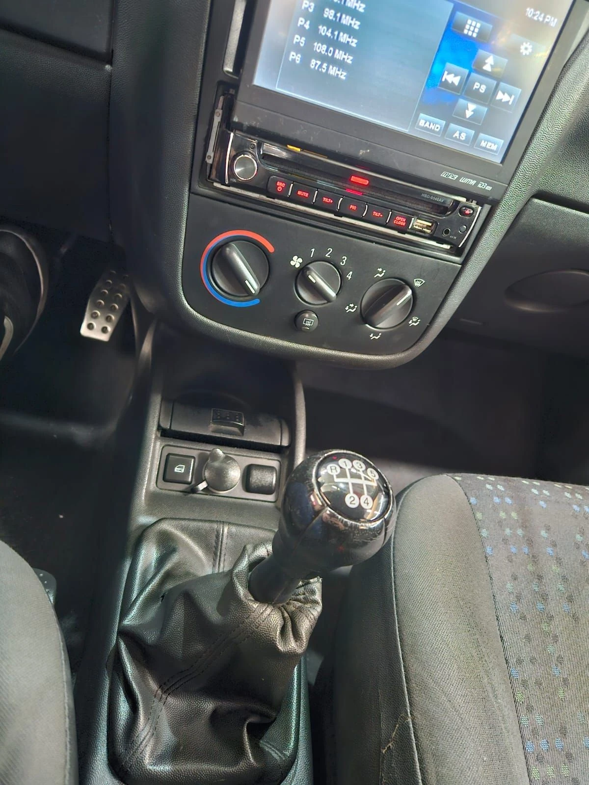 CHEVROLET CORSA