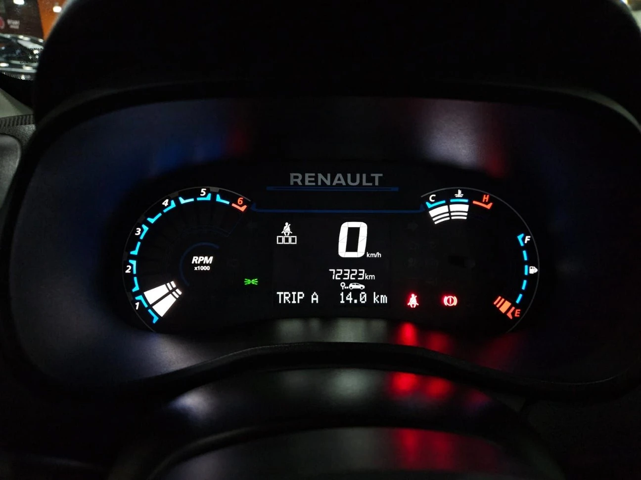 RENAULT KWID