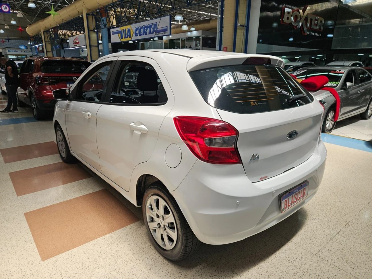 FORD KA