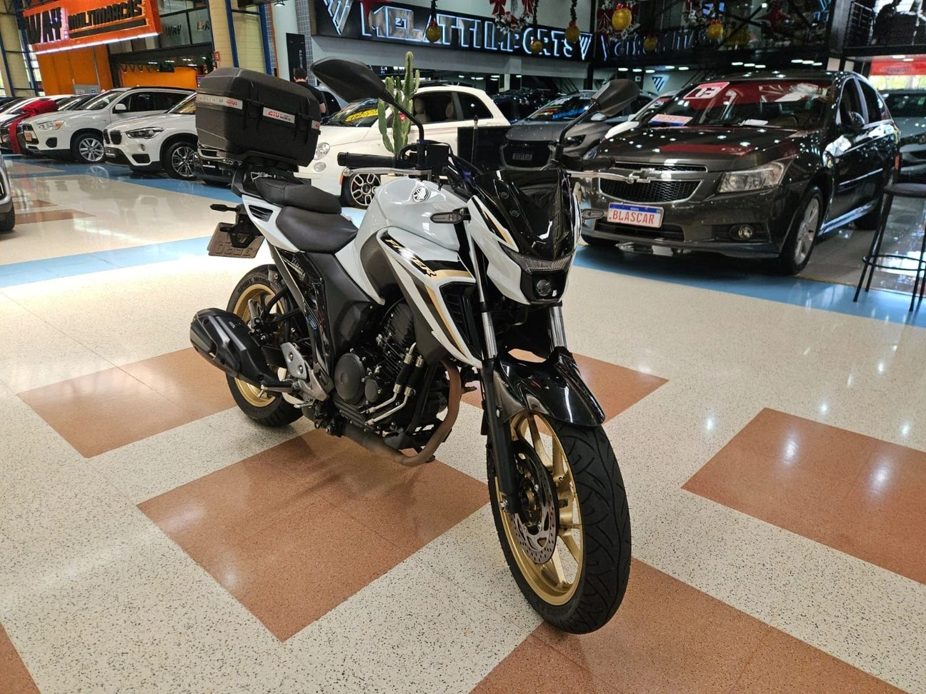 YAMAHA FAZER 250 BLUEFLEX