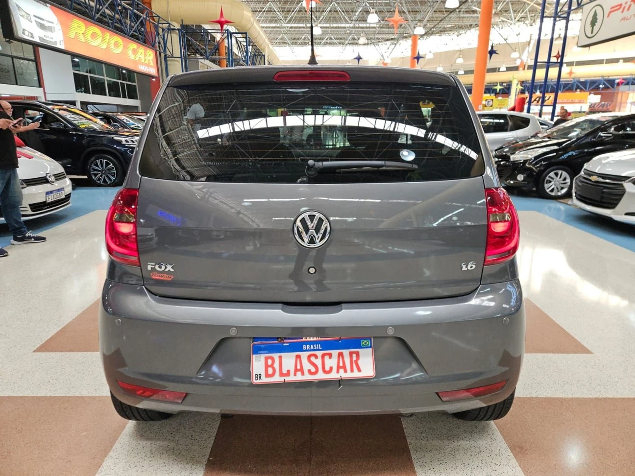 VOLKSWAGEN FOX