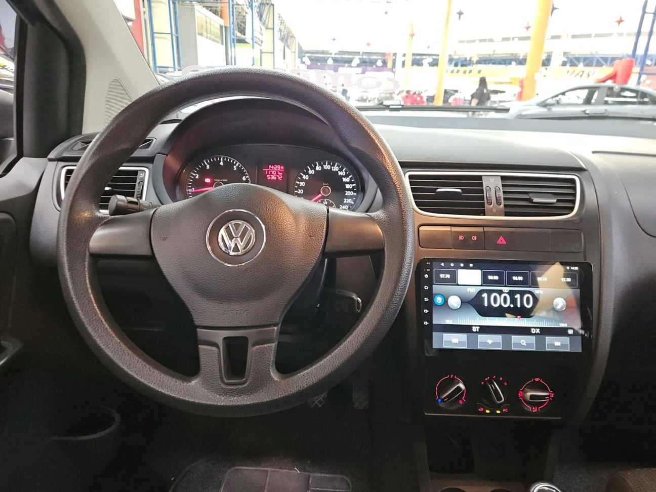 VOLKSWAGEN FOX