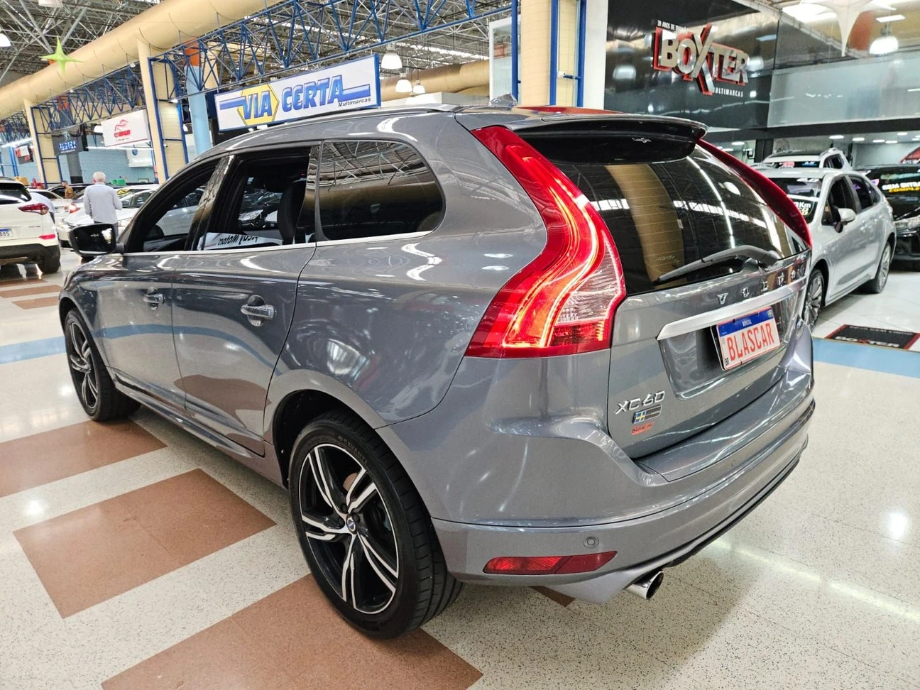 VOLVO XC60