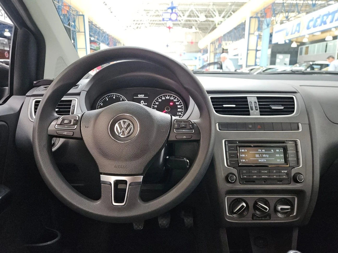 VOLKSWAGEN FOX