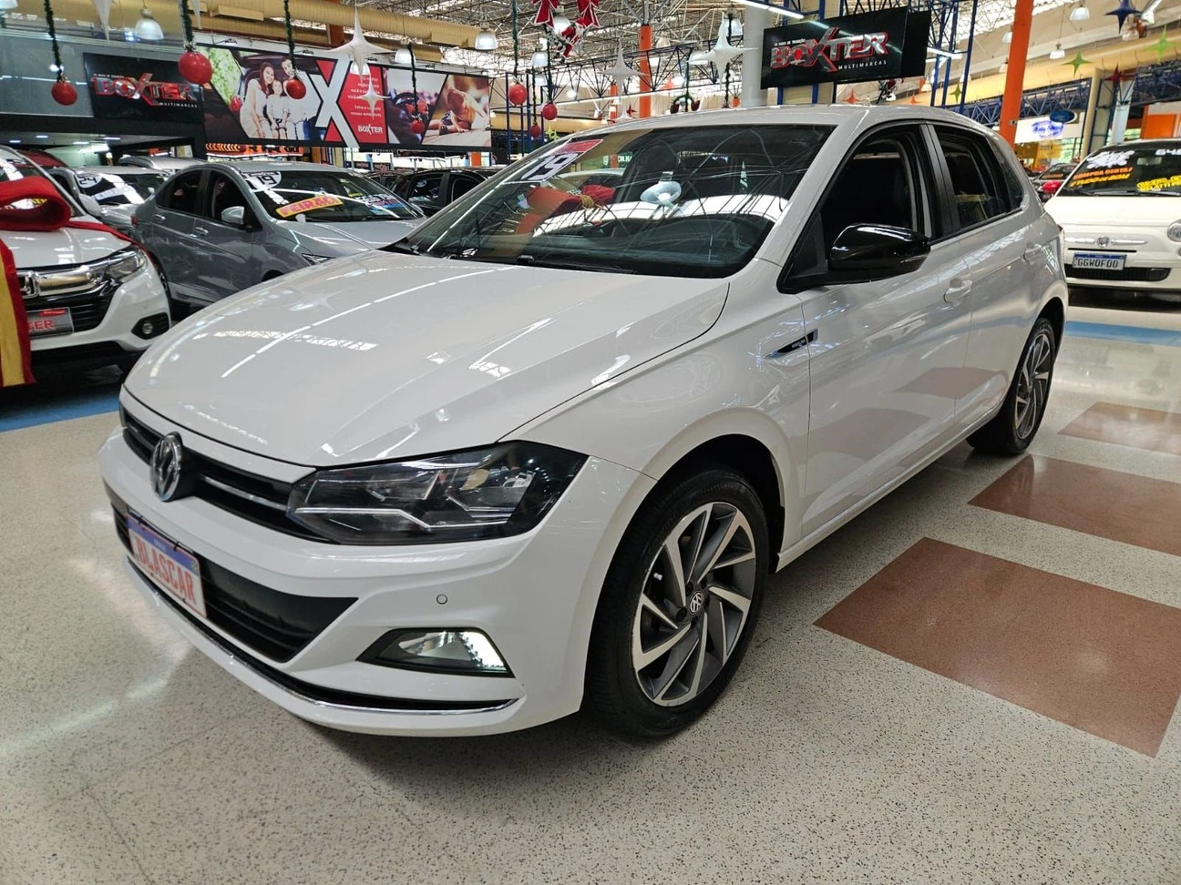 VOLKSWAGEN POLO