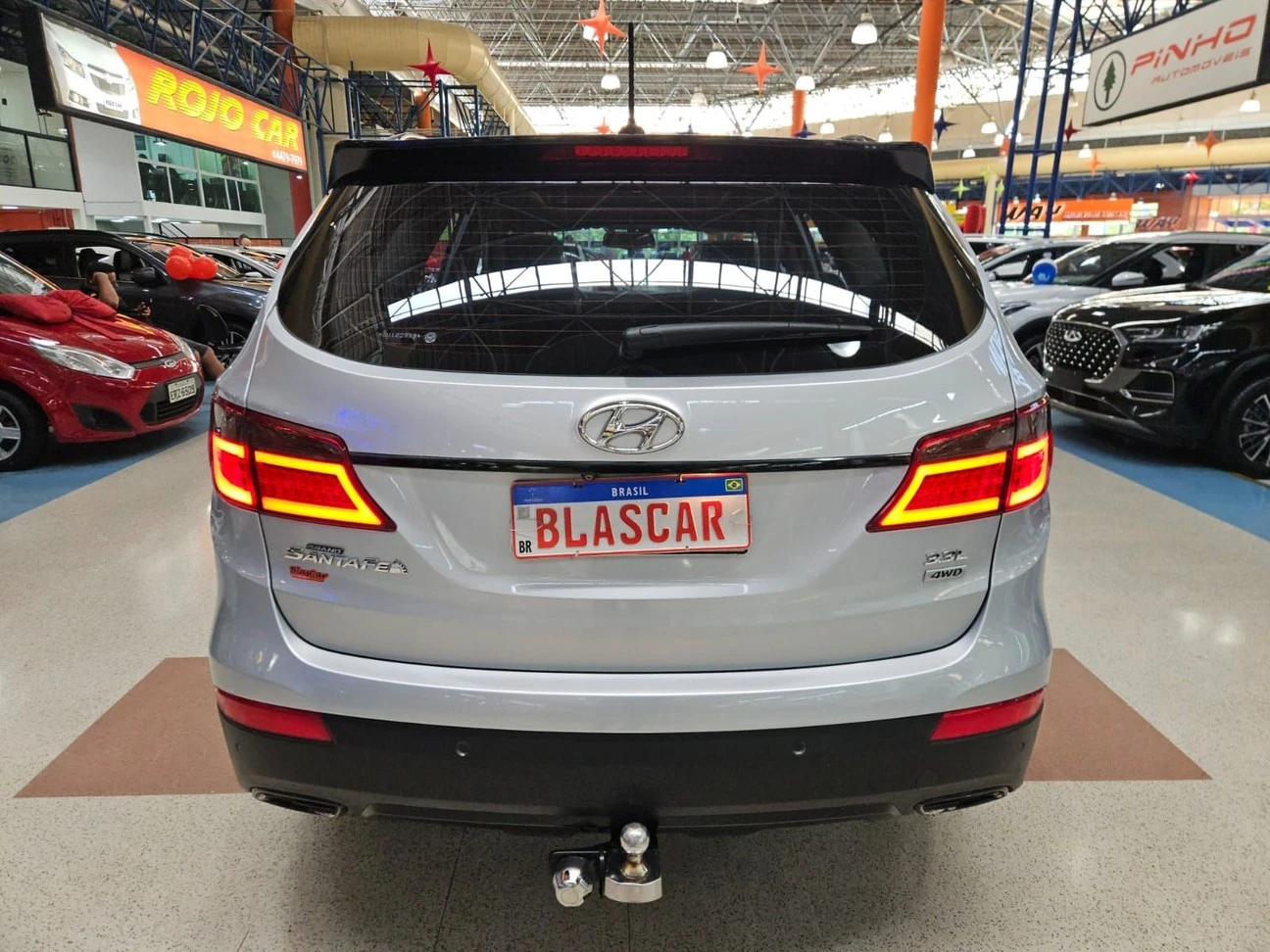 HYUNDAI GRAND SANTA FE