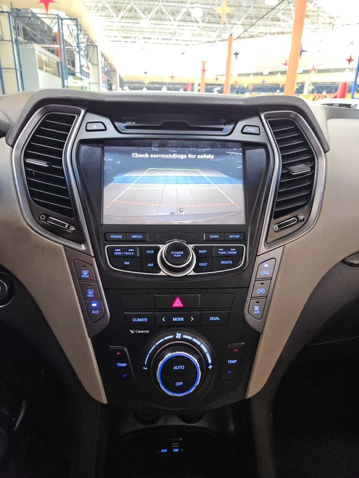 HYUNDAI GRAND SANTA FE