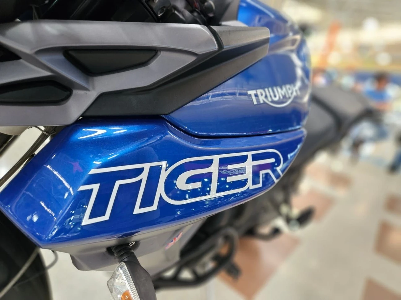 TRIUMPH TIGER 800 XCX