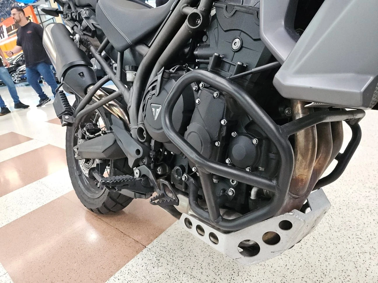 TRIUMPH TIGER 800 XCX