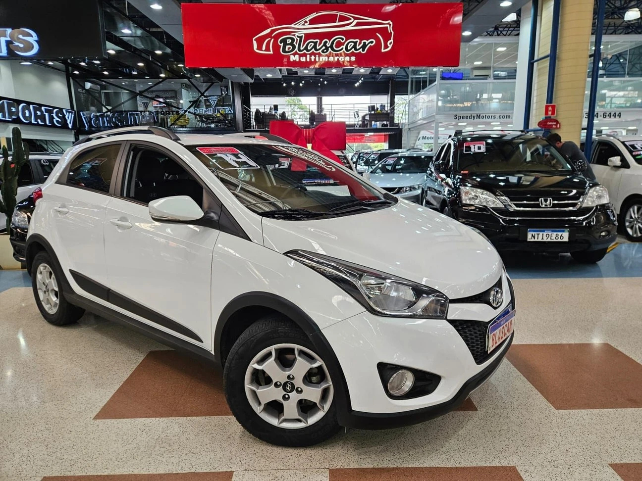HYUNDAI HB20X