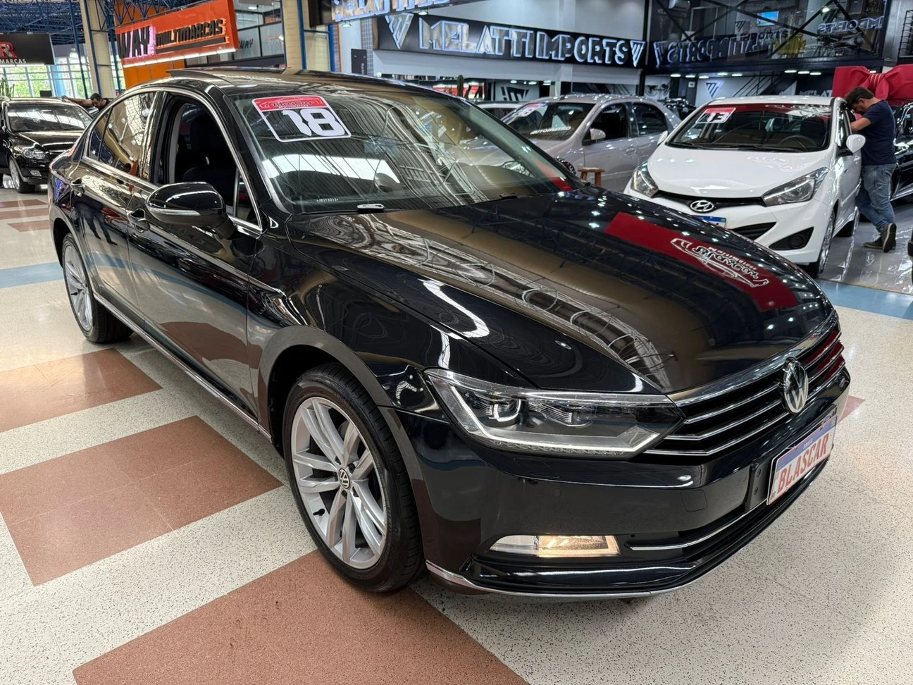VOLKSWAGEN PASSAT