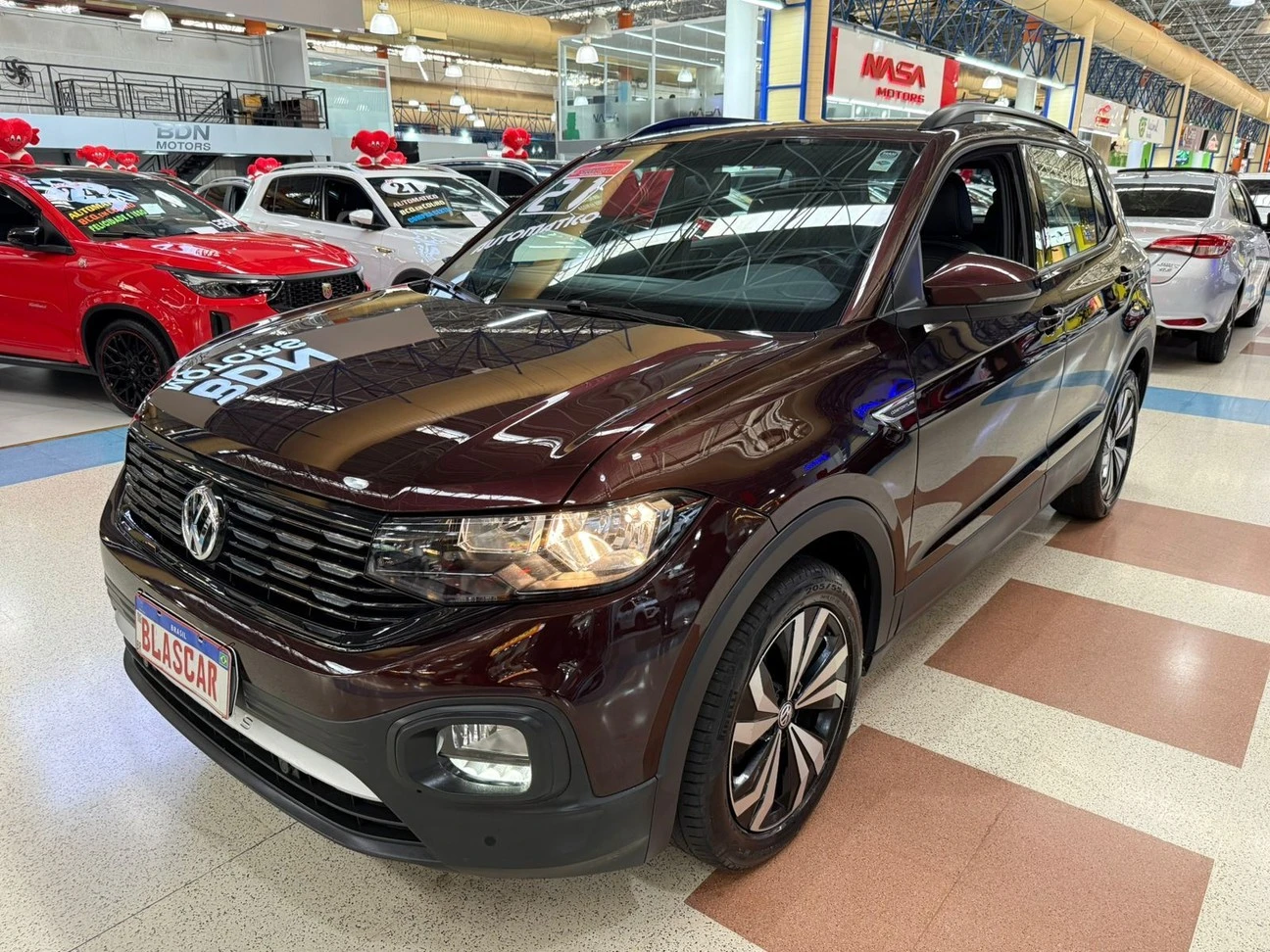 VOLKSWAGEN T-CROSS