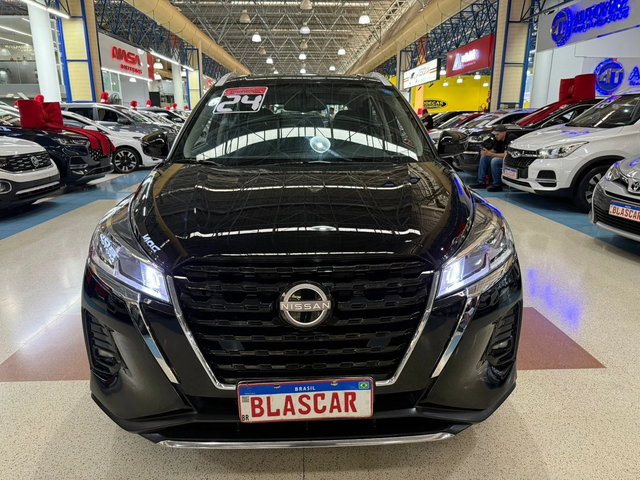 NISSAN KICKS