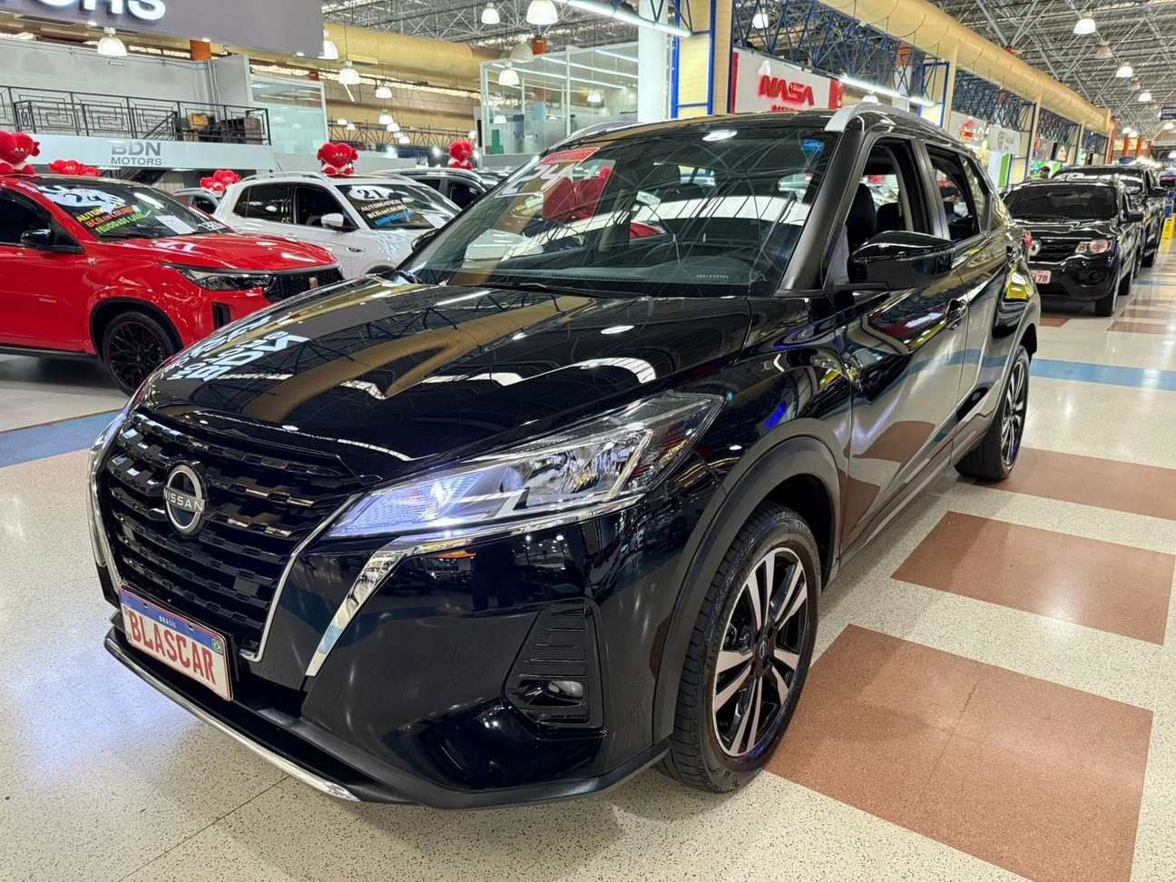 NISSAN KICKS