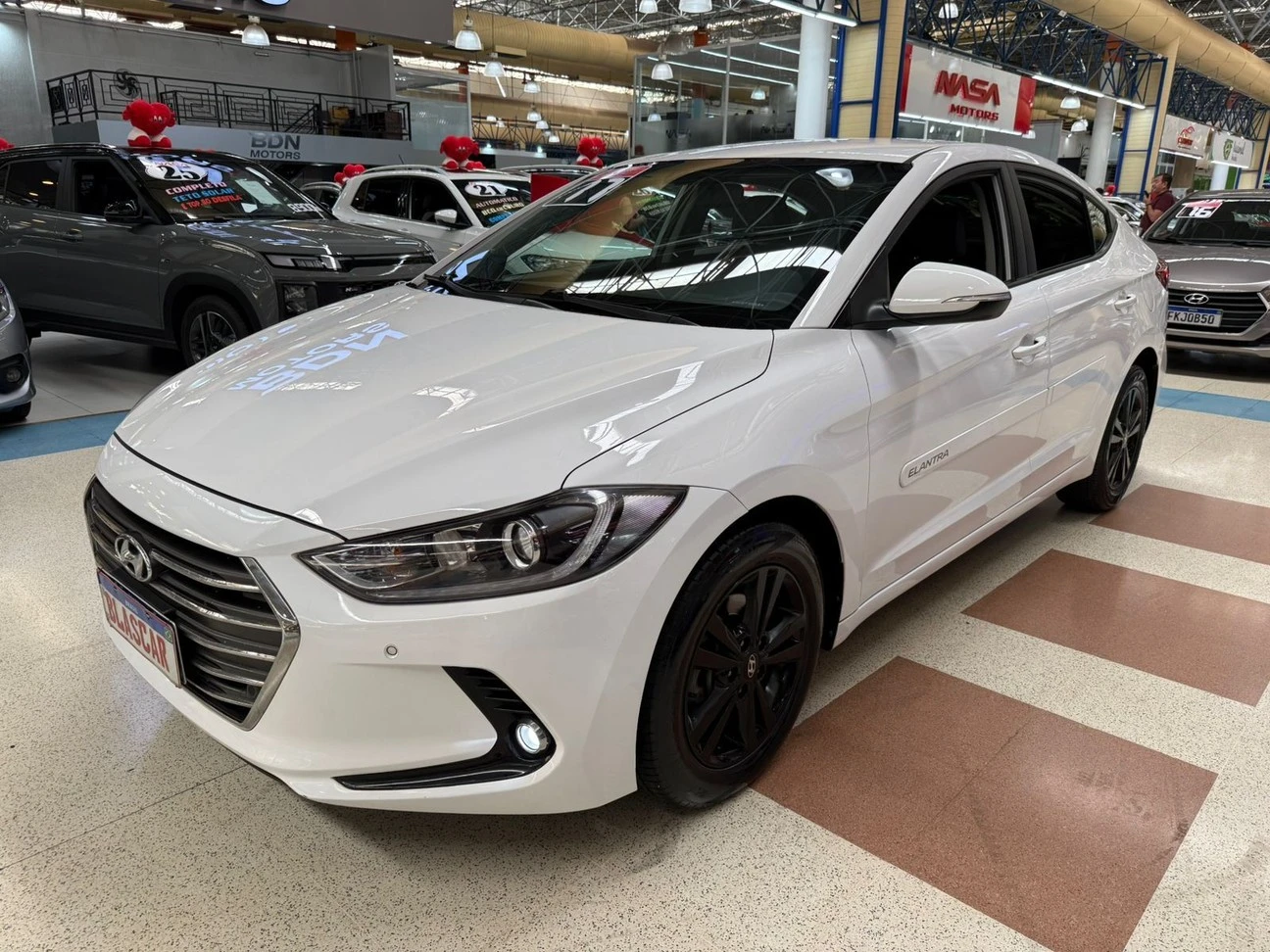 HYUNDAI ELANTRA