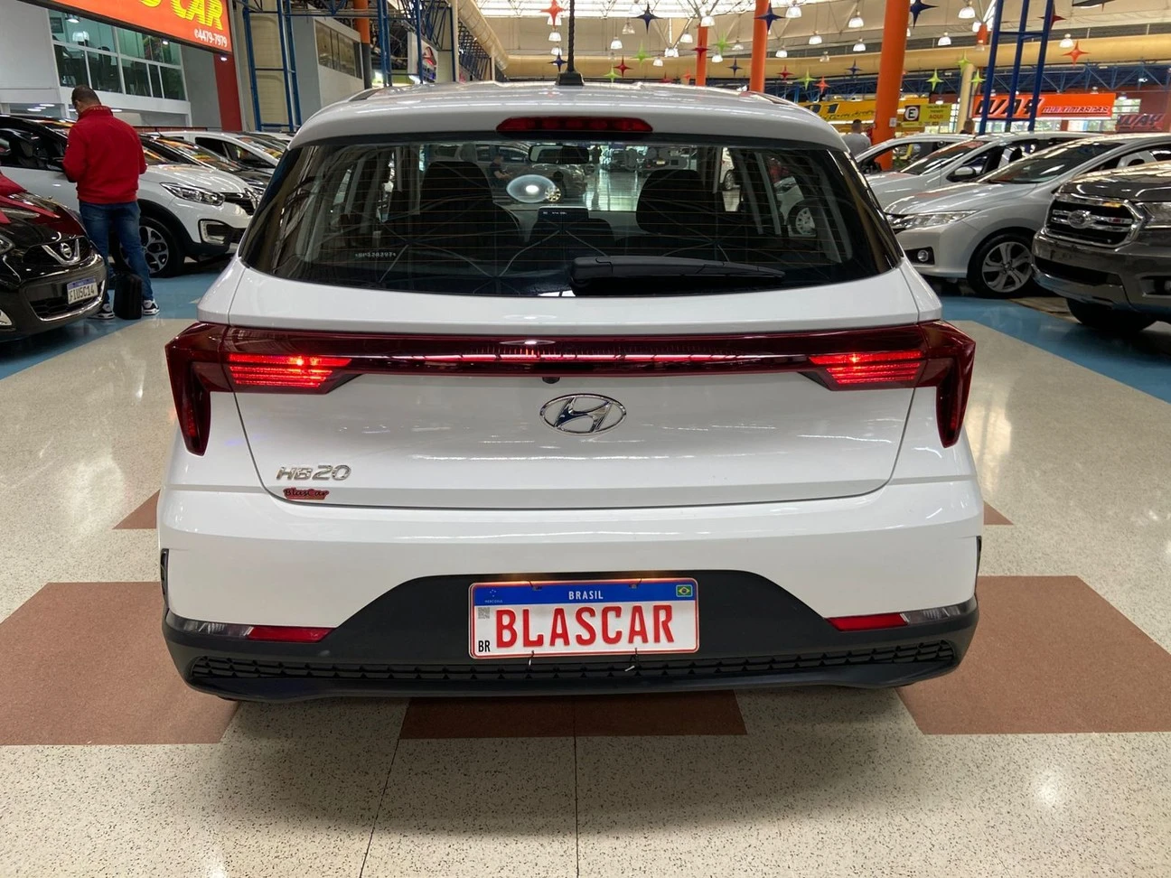 HYUNDAI HB20