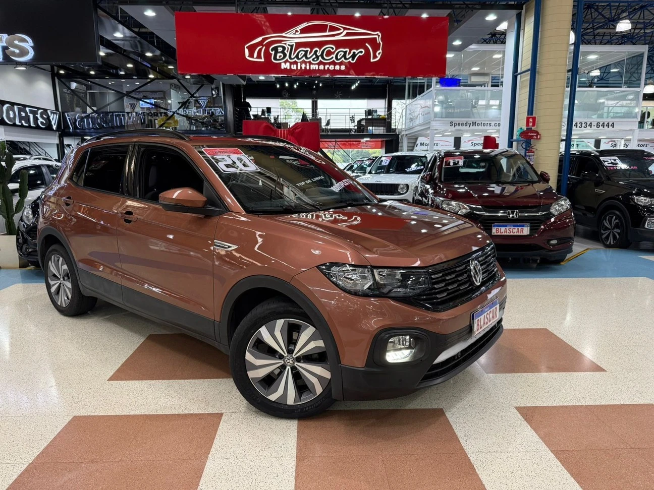 VOLKSWAGEN T-CROSS