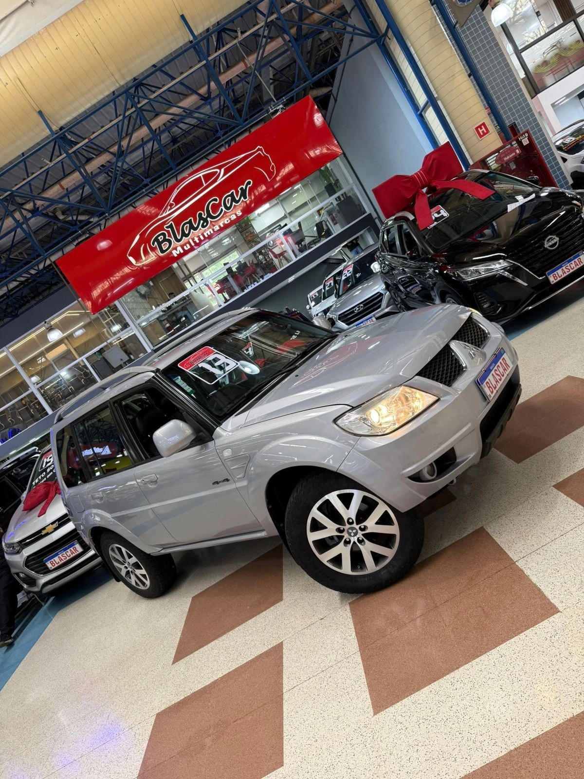 MITSUBISHI PAJERO TR4