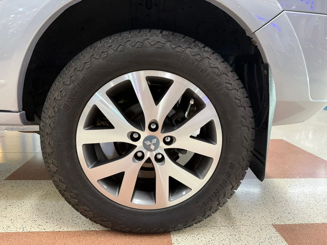 MITSUBISHI PAJERO TR4