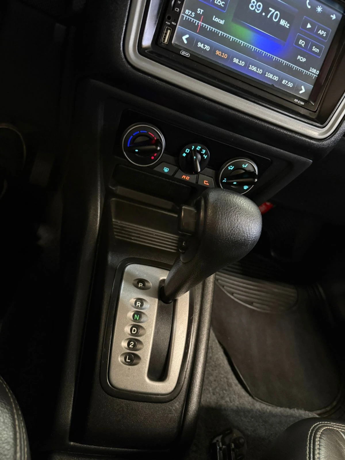 MITSUBISHI PAJERO TR4