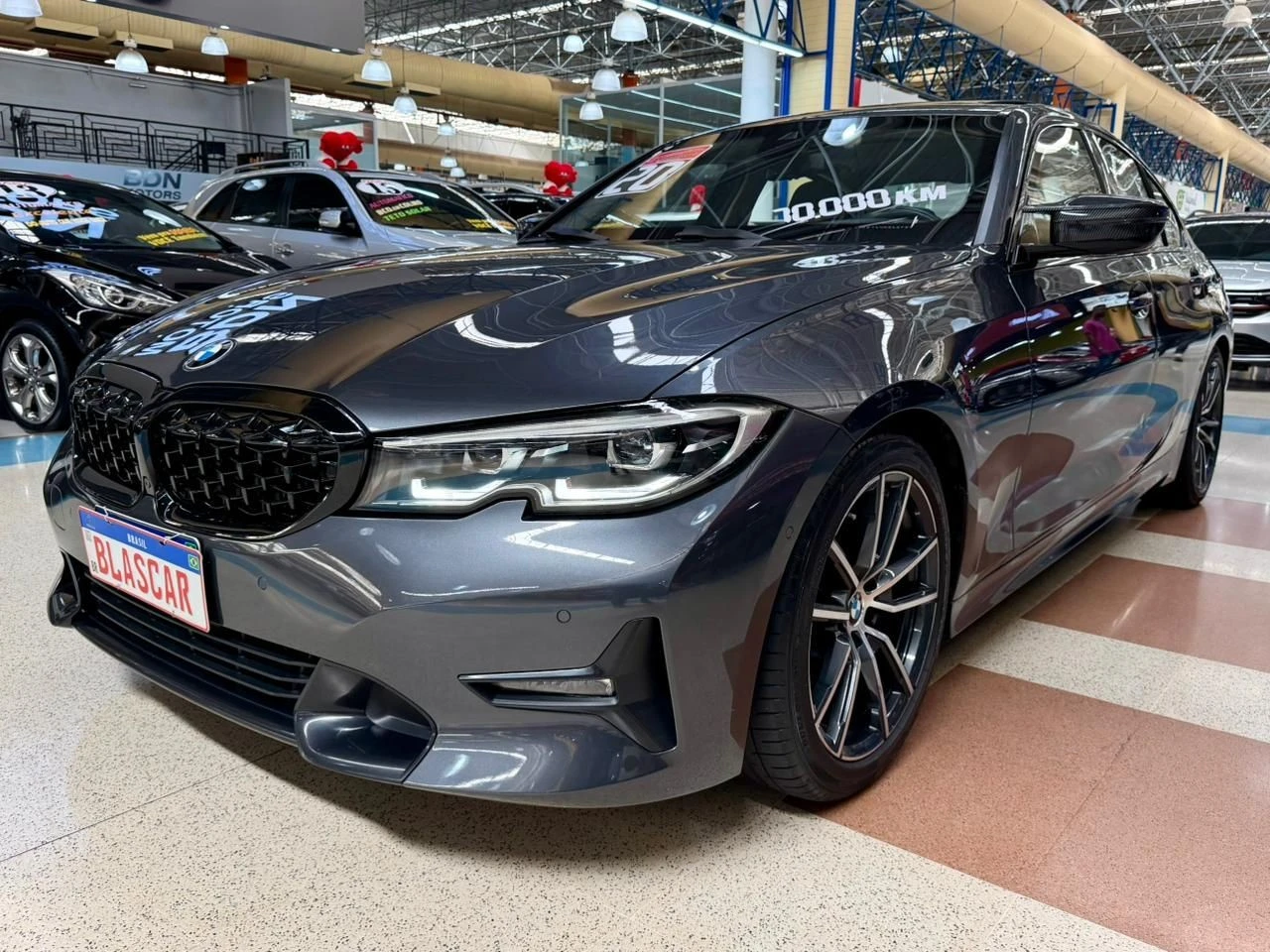 BMW 320i