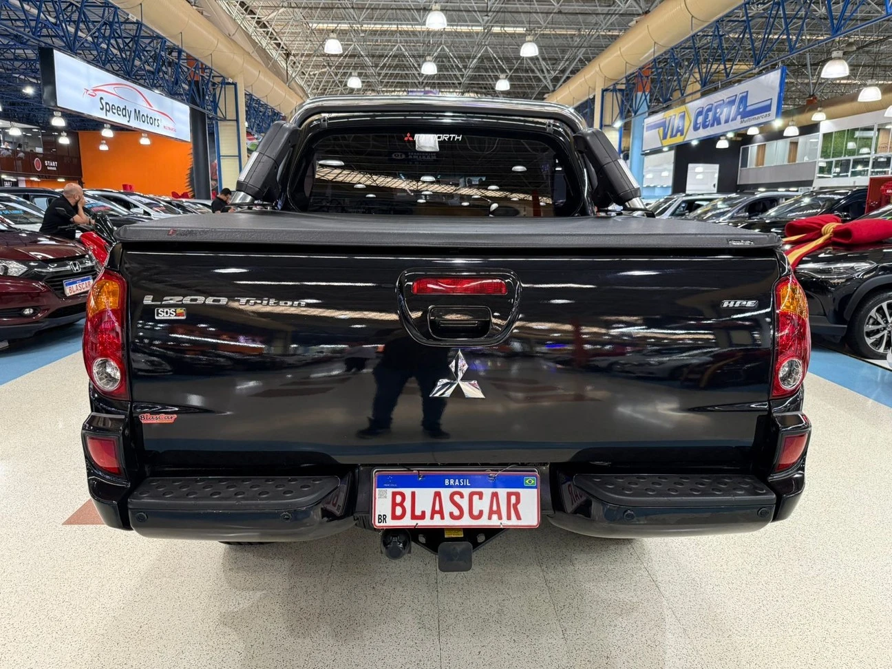 MITSUBISHI L200 TRITON