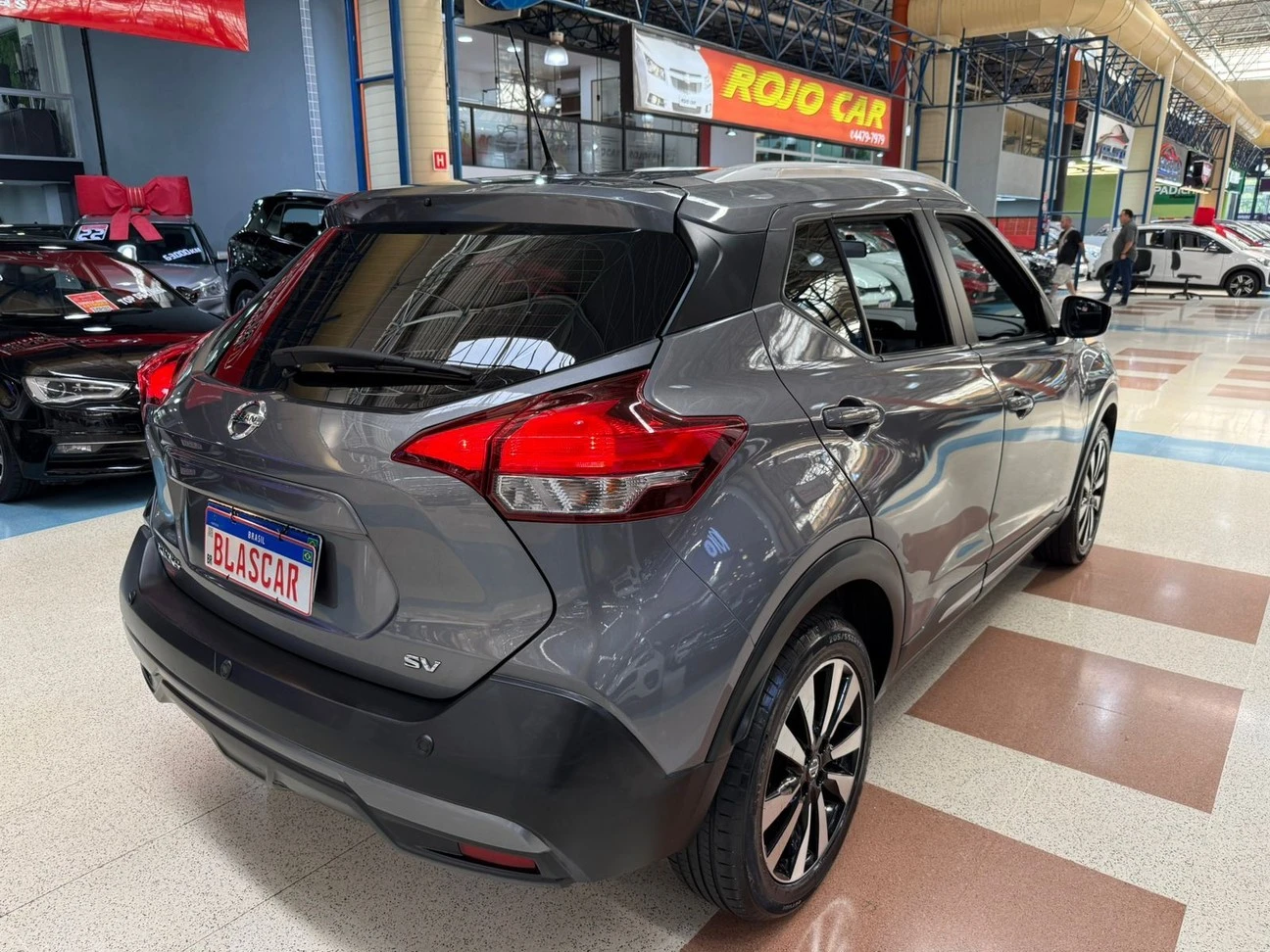 NISSAN KICKS