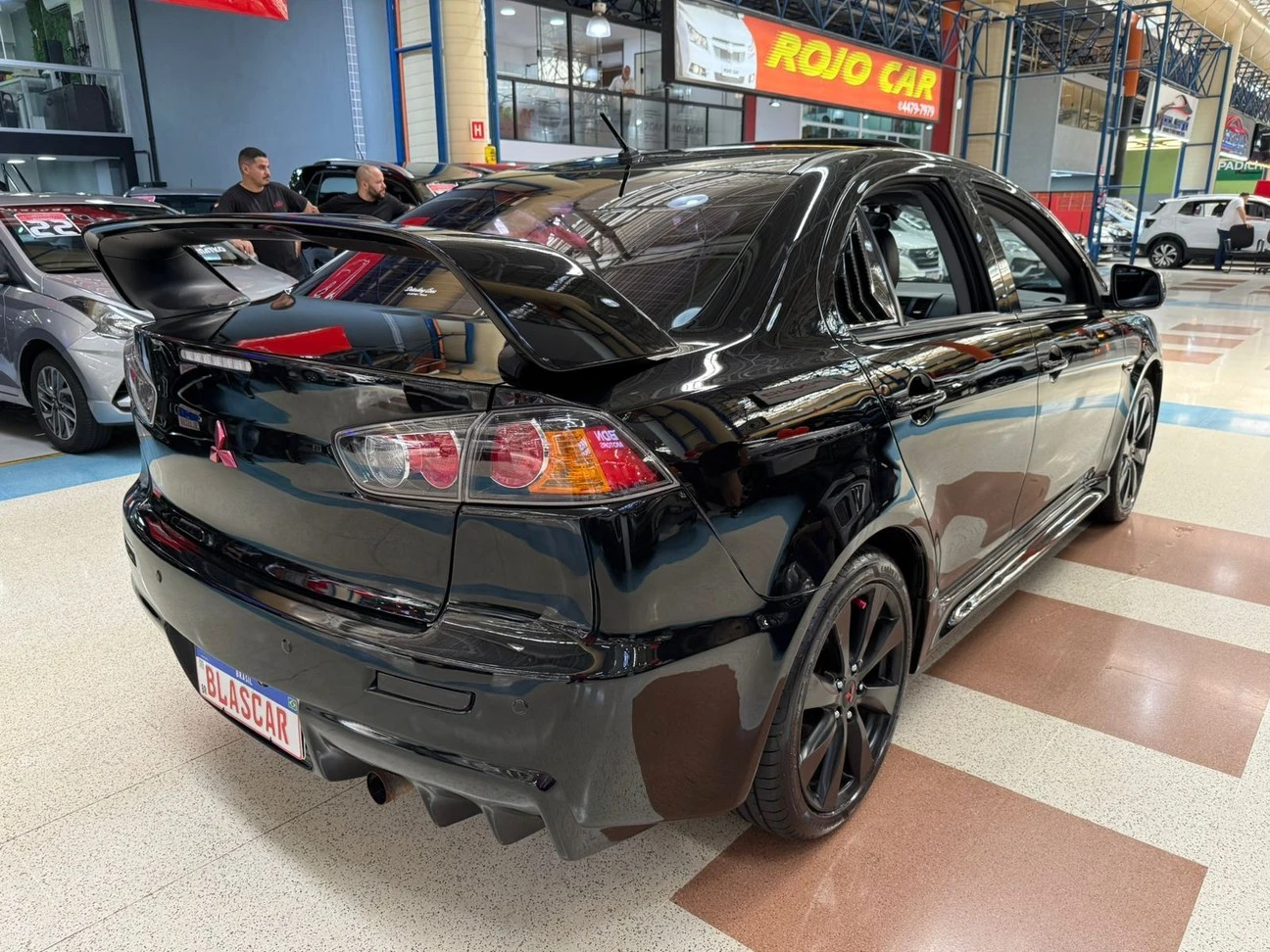 MITSUBISHI LANCER