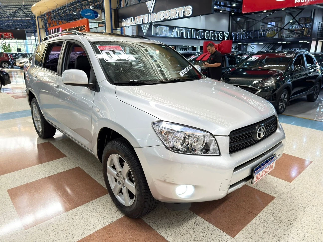 TOYOTA RAV4