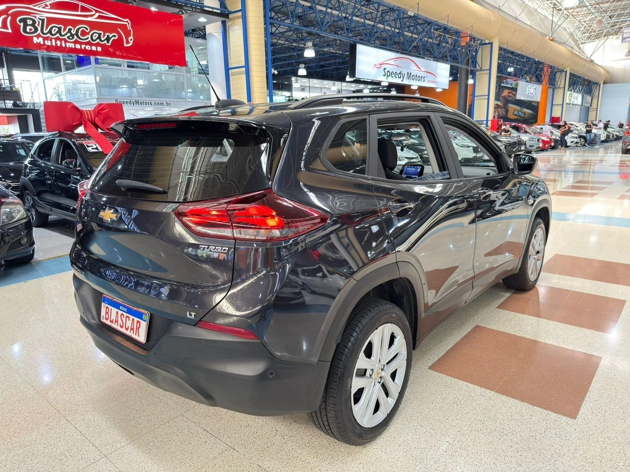 CHEVROLET TRACKER
