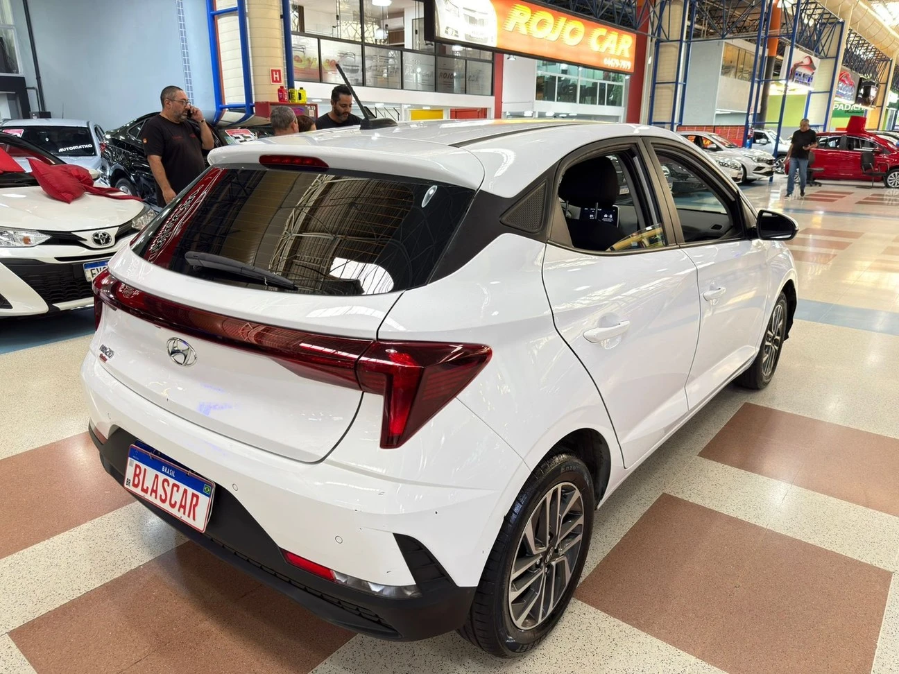 HYUNDAI HB20