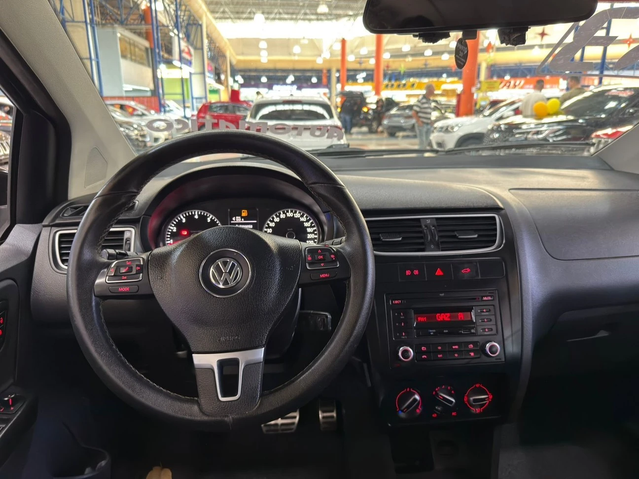 VOLKSWAGEN CROSSFOX