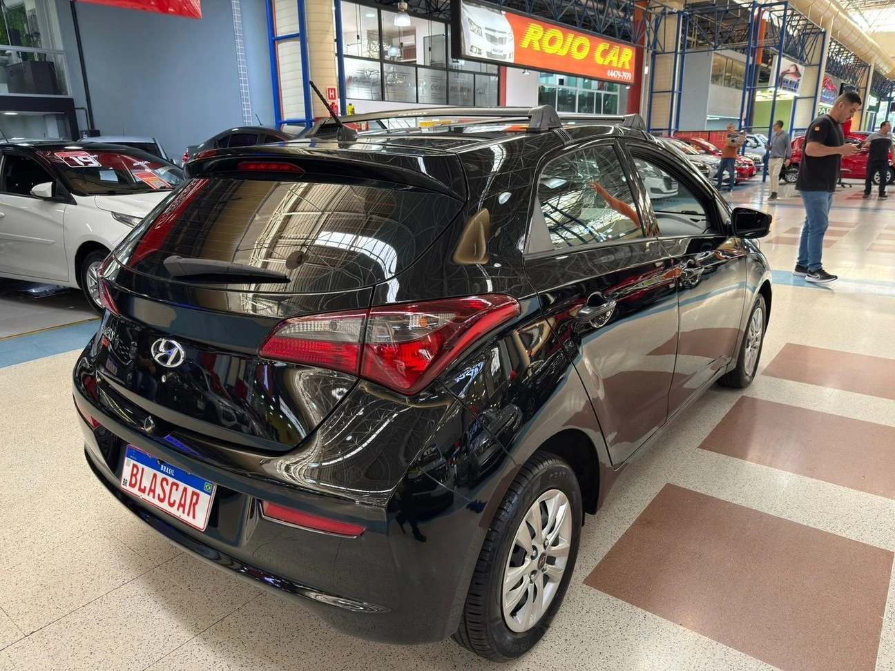 HYUNDAI HB20
