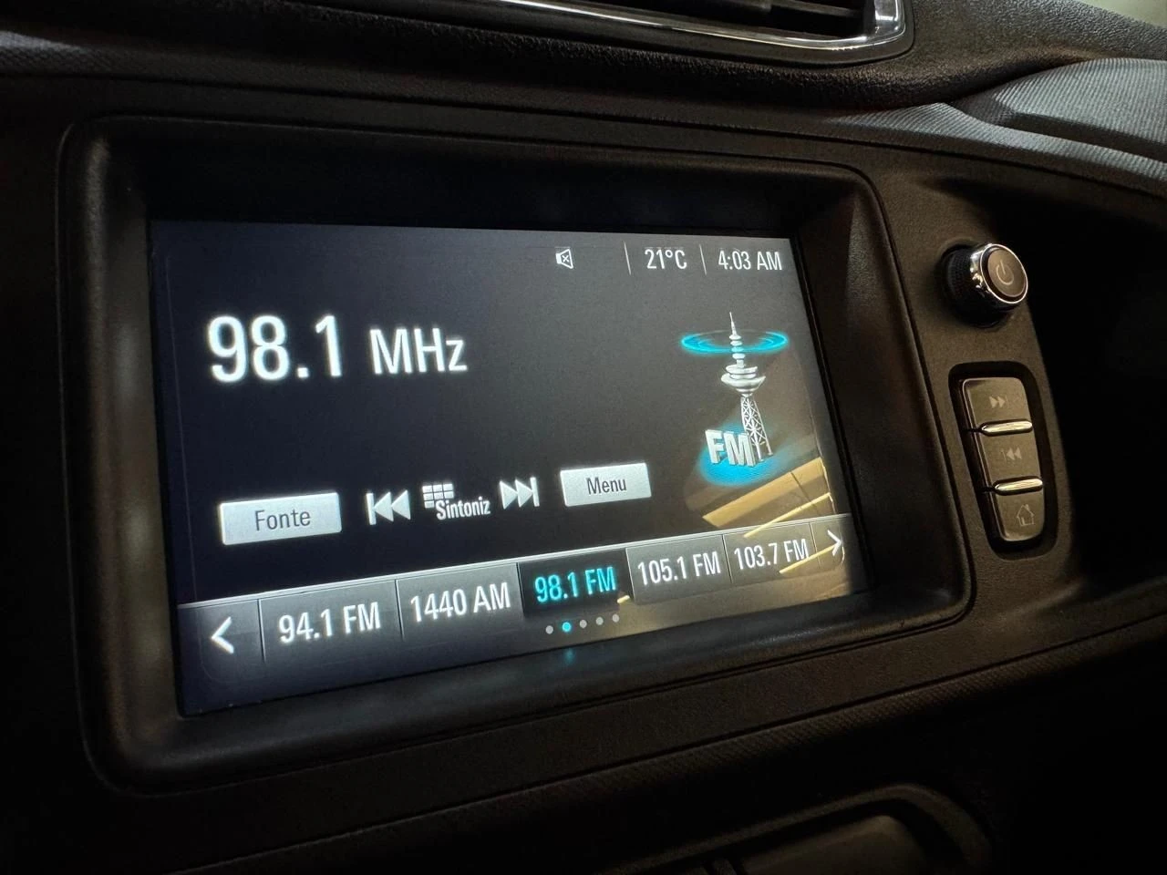 CHEVROLET PRISMA