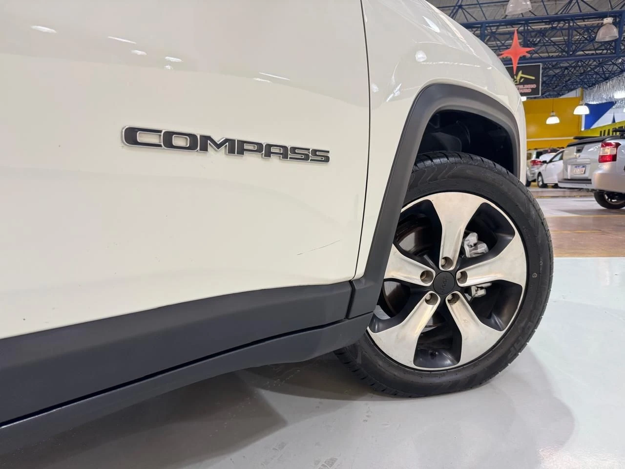 JEEP COMPASS