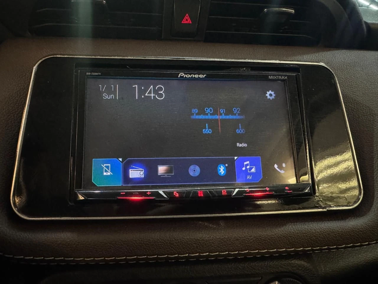 NISSAN KICKS
