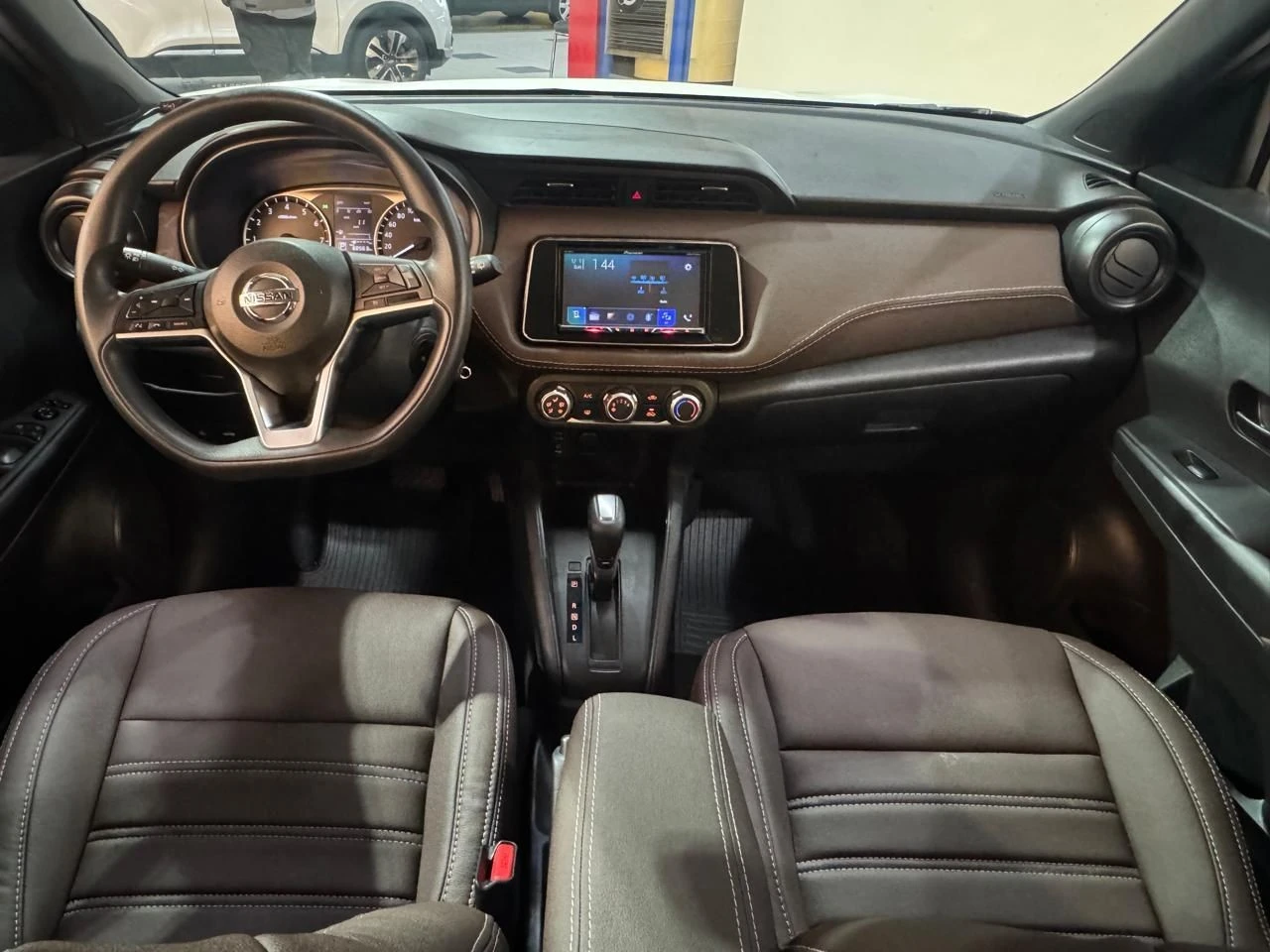 NISSAN KICKS