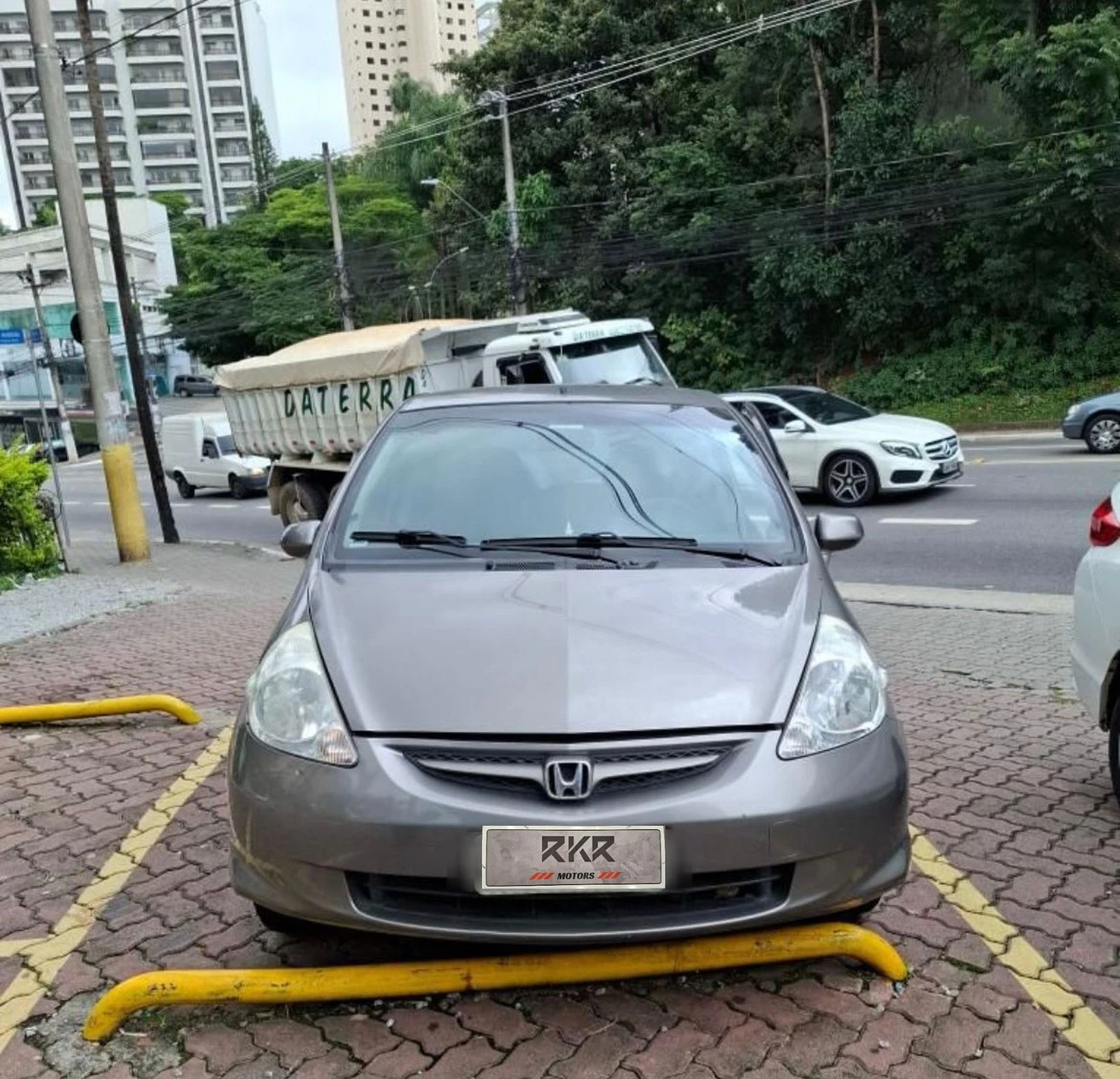 HONDA FIT