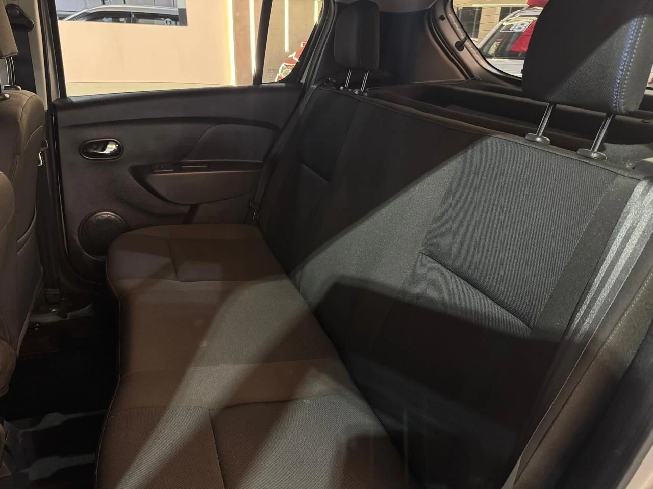 RENAULT SANDERO