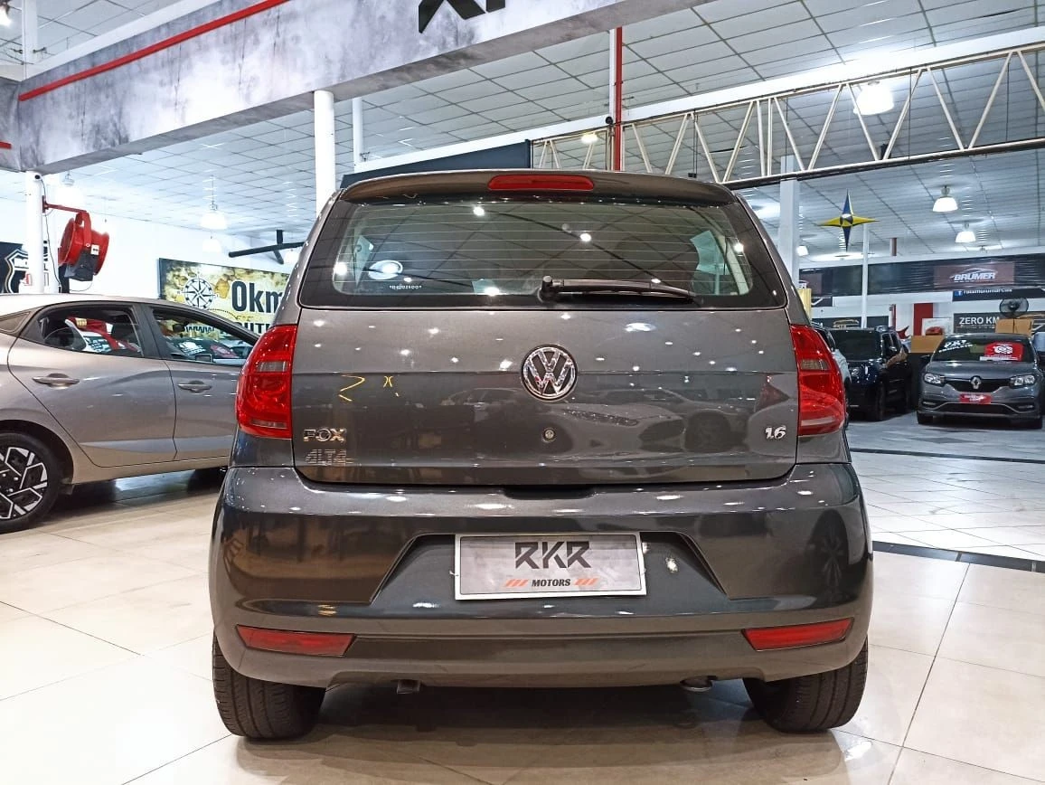 VOLKSWAGEN FOX